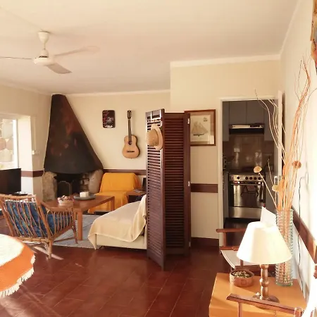 Genuine Summer House Holiday home Bombardeira